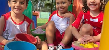 Veja dicas de brincadeiras educativas voltadas para as crianças