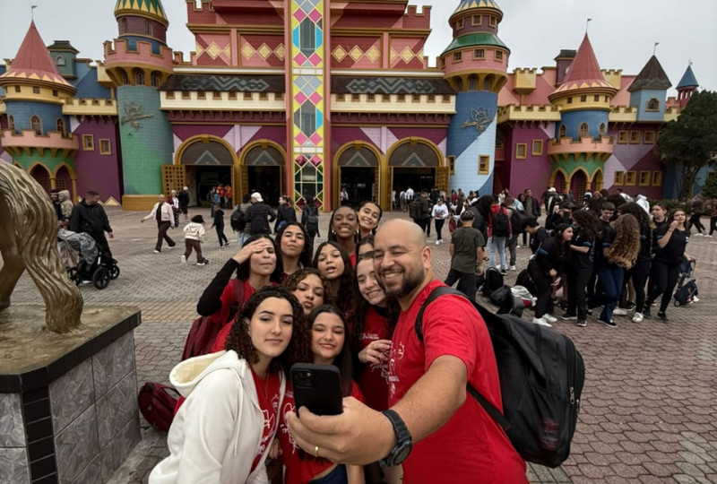 Formatura 2026: 9º ano vive uma experiência inesquecível no Beto Carrero World